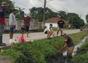 Paguyuban Teureuh Gandaria Lakukan Giat Gorol Rutin di Kampung Gandaria