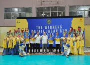 Tumbuhkan Semangat Kebersamaan Antar Pegawai, Kajati Jabar Gelar Turnamen Voly Kajati Jabar Cup 2025