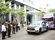 Kajati Jabar Katarina Endang Sarwestri Lepas Keberangkatan Mudik Gratis Tahun 2025