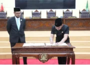 DPRD Kabupaten Bekasi Tetapkan Perubahan Perda Pajak dan Retribusi