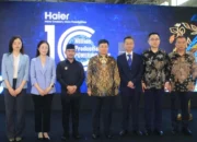 Bupati Bekasi Ade Kuswara Kunang Apresiasi Capaian Produksi ke-10 Juta PT Haier dan Dorong Kolaborasi Antar Industri