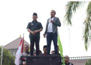 Terima Aspirasi Buruh, Bupati Ade Kunang Tegaskan Komitmen Kawal Tuntutan Pekerja