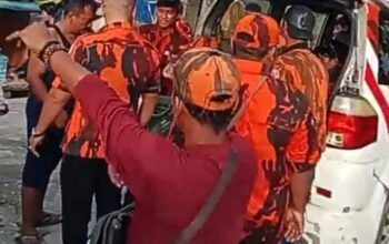 Wujud Kepedulian Sesama, Pemuda Pancasila PAC Kedungwaringin Salurkan Bantuan bagi Korban Banjir ‎