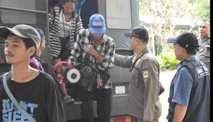 Pemkab Bekasi Razia PMKS di Cikarang, 22 Orang Terjaring dan Dirujuk ke Panti Sosial