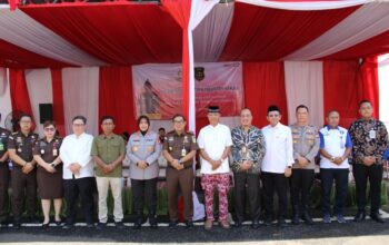 Kejari Kab Bekasi Musnahkan Barang Bukti dari 98 Perkara Pidana