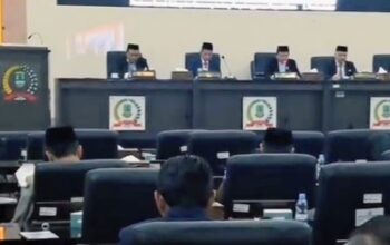 DPRD Karawang Gelar Rapat Paripurna Sahkan Raperda Strategis Hingga Pembentukan Pansus