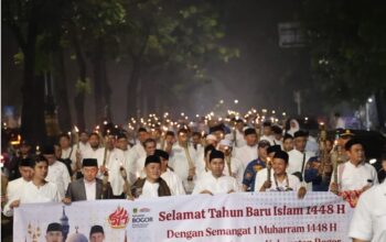 Pemkab Bogor Bersama Ribuan Warga Pawai Obor Peringati Tahun Baru Islam 1448 Hijriyah