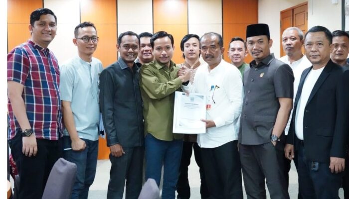 DPRD Kab Bekasi Siap Bahas Raperda Desa dan Penyelenggaraan Kepariwisataan