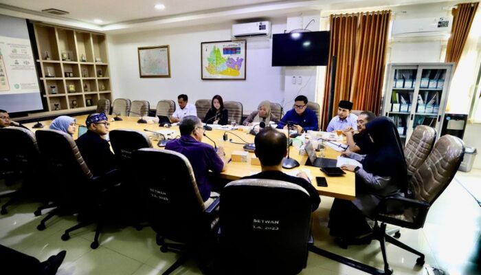 Komisi II DPRD Kota Bandung Gelar Raker Bahas Rencana Perubahan Status Perumda BPR Menjadi Perseroda