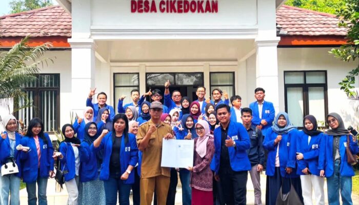 Tak Sekedar Pengabdian, Mahasiswa KKN UPB Hadirkan Program Nyata untuk Warga Desa Cikedokan