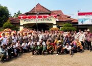 Perkuat Sinergitas di HUT Bhayangkara ke-80, Pemdes TanjungBaru Beri Surprise ke Polsek Cikarang Timur