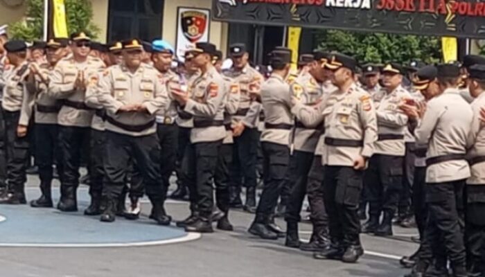 Polres Cimahi Gelar Sertijab, AKBP Moh Faruk Resmi Jabat Kapolres Gantikan AKBP Niko N Adi Putra
