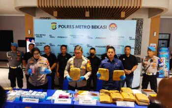 Polres Metro Bekasi Ungkap Kasus Narkoba, Sita 17 Kg Ganja dan Puluhan Ribu Obat Keras