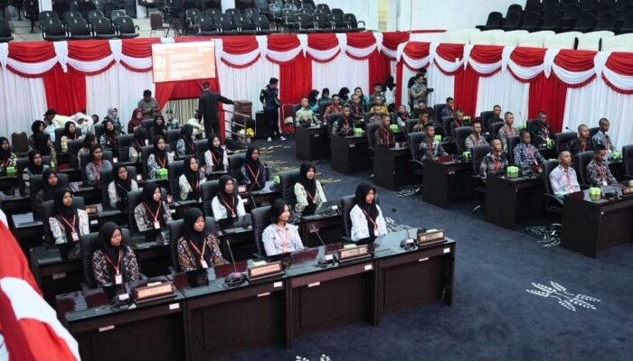 Ketua DPRD Karawang Berikan Arahan Tanamkan Nilai Kebangsaan kepada Calon Paskibraka 2026