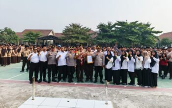 Tekan Kenakalan Remaja, Polsek Cikarang Timur Gelar Polisi Sahabat Pelajar dan Deklarasi Serentak di Sekolah