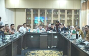 Komisi III DPRD Karawang Gelar RDP Terkait Dugaan Oil Spill di Wilayah Pesisir Pantai Ciparage dan Cemara Jaya