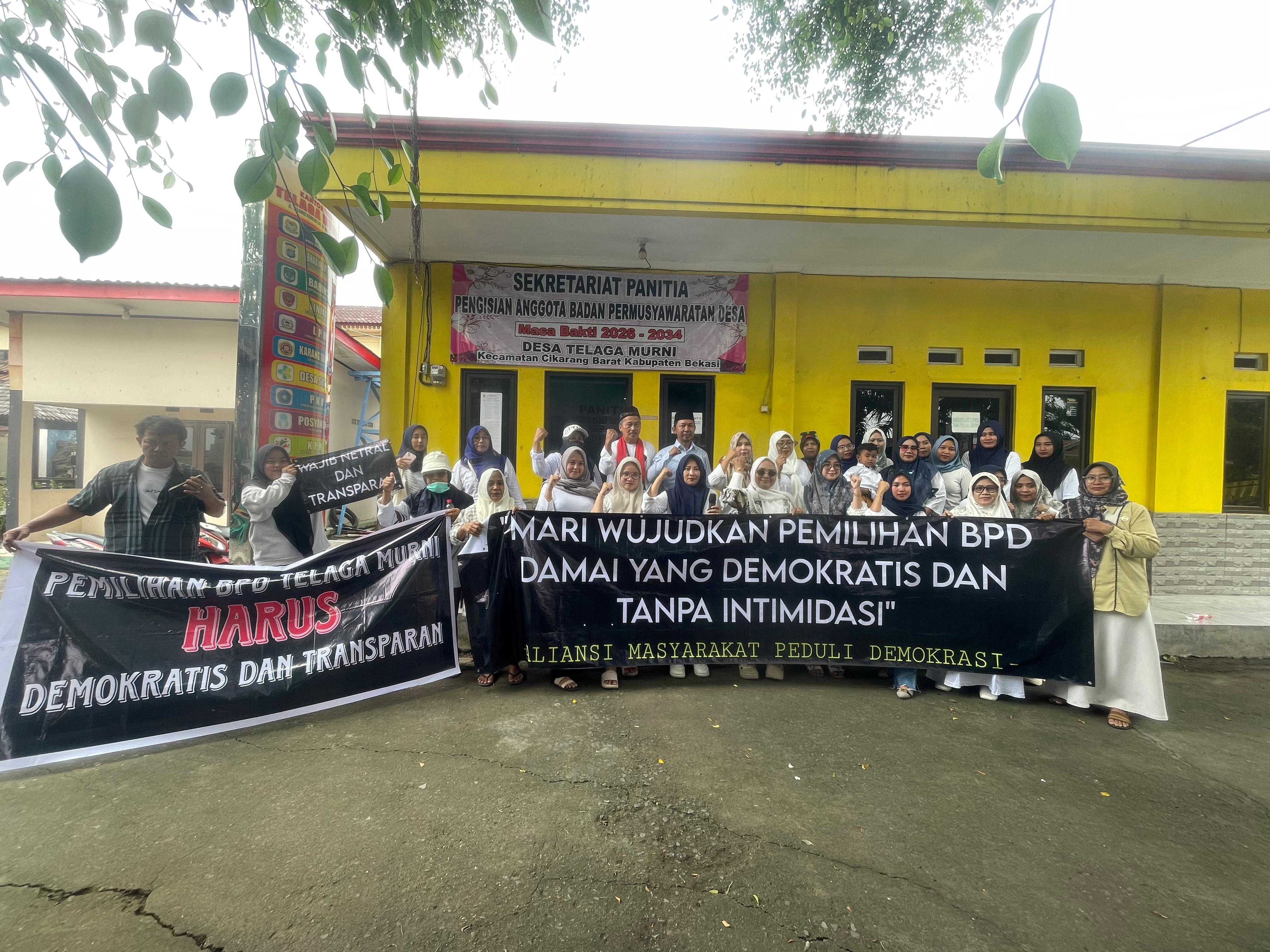 Warga Grudug Kantor BPD Telaga Murni, Tolak Penetapan DPT Pemilihan Berbau Nepotisme